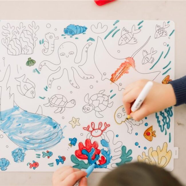 Mantel de silicona Scribble Mat con 4 rotuladores "Bajo el mar" - Imagen 4