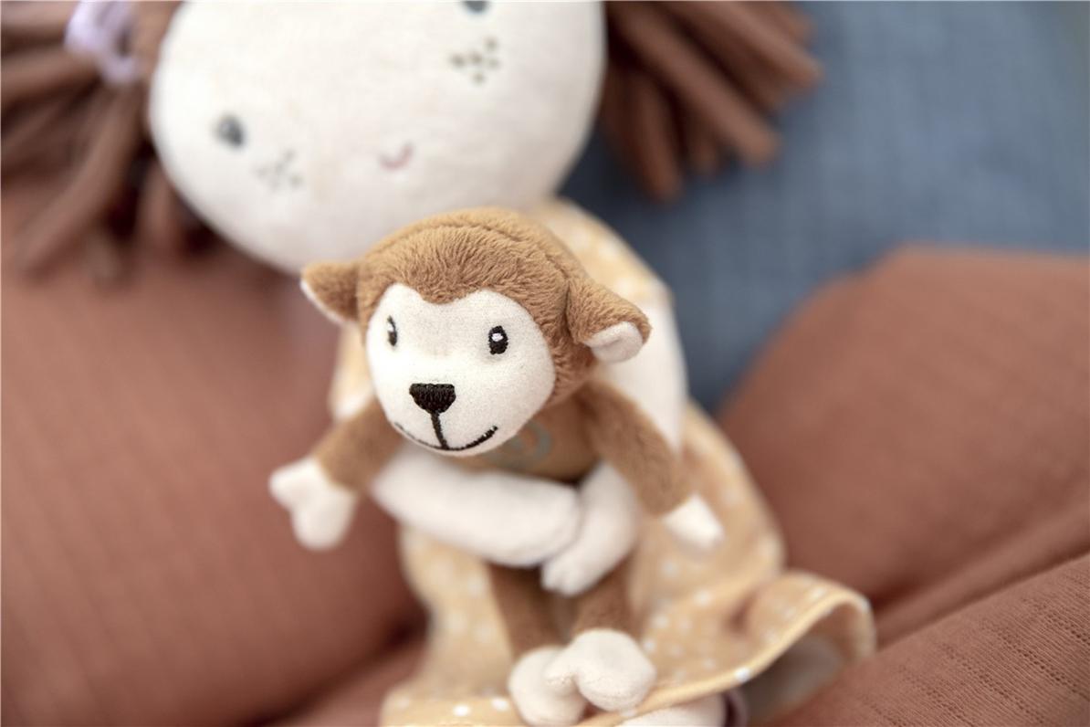 Sophia muñeca blandita de Little Dutch - Imagen 7