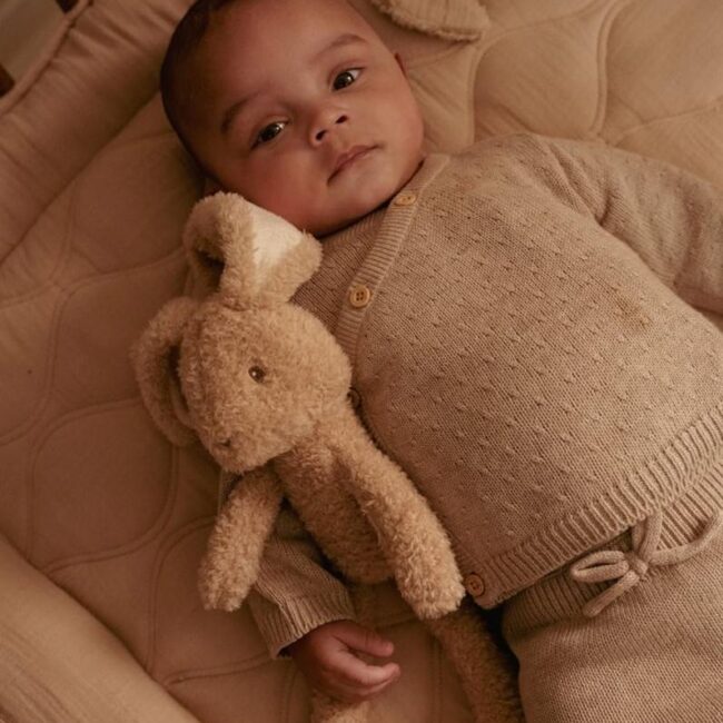 Conejito 32cm Newborn de Little Dutch - Imagen 4