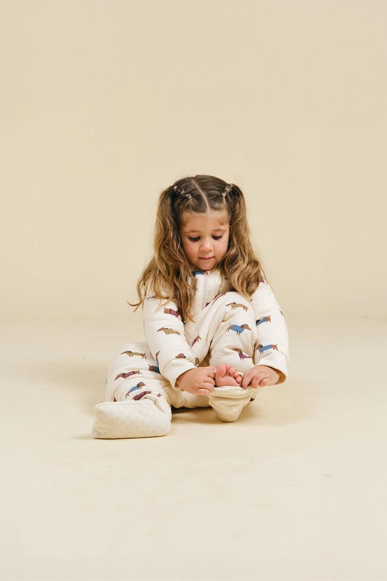 Saco de dormir con pies y mangas Fancy teckels TOG 2.5 de Molis&Co - Imagen 3