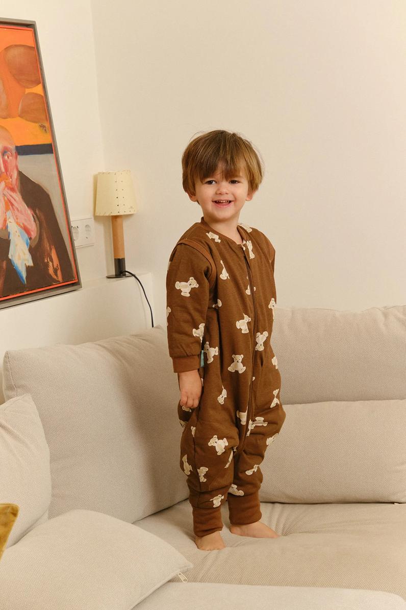 Saco de dormir con pies y mangas Teddy mocca TOG 1 de Molis&Co